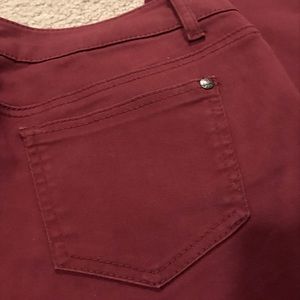 BOGO Maroon skinny jeans! Size 9 fits small